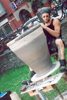 Lee spinning a pot