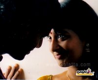 Vishal and Meera Jasmine in SandakkOzhi