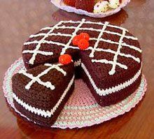 Knitted cakes