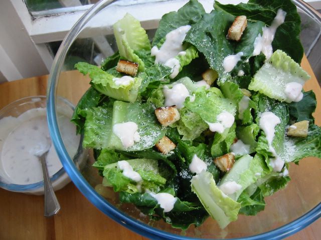 English Patis: Beginner&amp;#39;s Caesar Salad