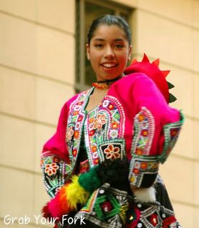 peruvian dancers 4