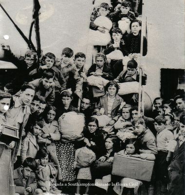 Huida. Llegada de niños españoles al puerto de Southampton (Gran Bretaña) durante la guerra civil