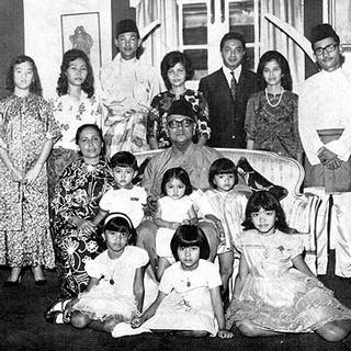 Keluarga Besar Almarhum Tunku Abdul Rahman Putra A… | Abg ...