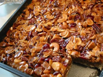 Honey Caramel Nut Bars 2