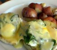 photograph picture of eggs florentine from Liberty Cafe filed under restaurant Review san francisco