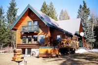 Secluded Guest House Retreat in Golden BC