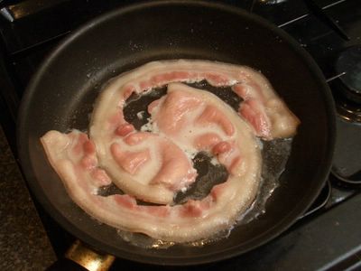 Creating in the dark: Another bacon picture - Yin and Yang