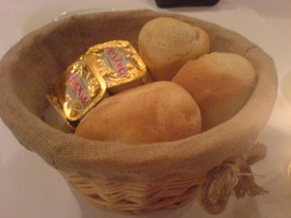 Les Bouchons, bread