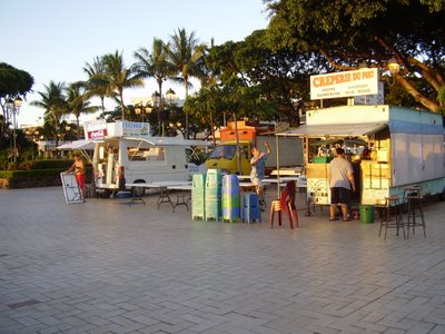 Setting up the evening food vans in Papeete