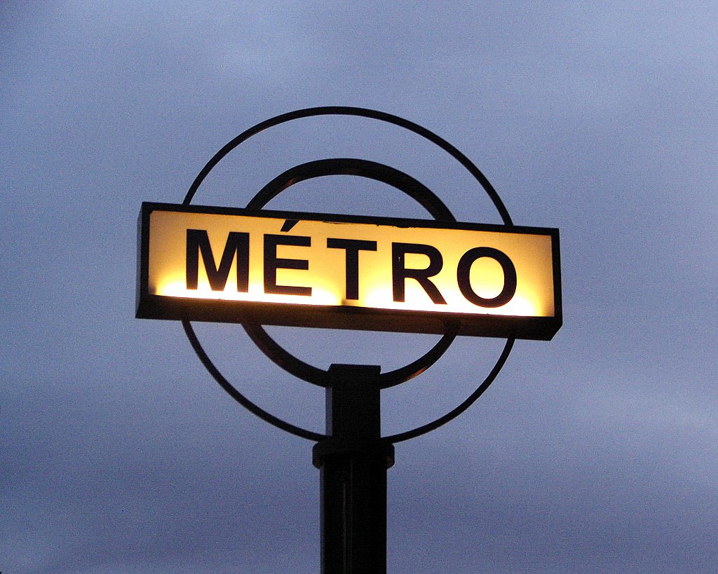 ParisDailyPhoto: Alesia Metro Station