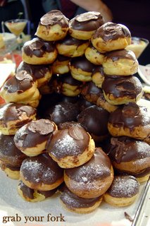 disappearing profiterole tower