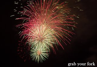 sydney nye fireworks 9pm tower burst