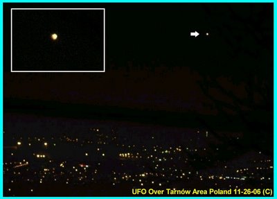 UFO Over Tarnów Area Poland 11-26-06 (C)