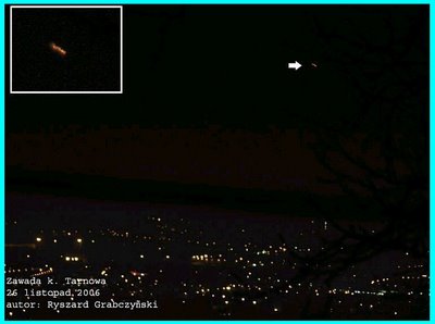 UFO Over Tarnów Area Poland 11-26-06 (B)