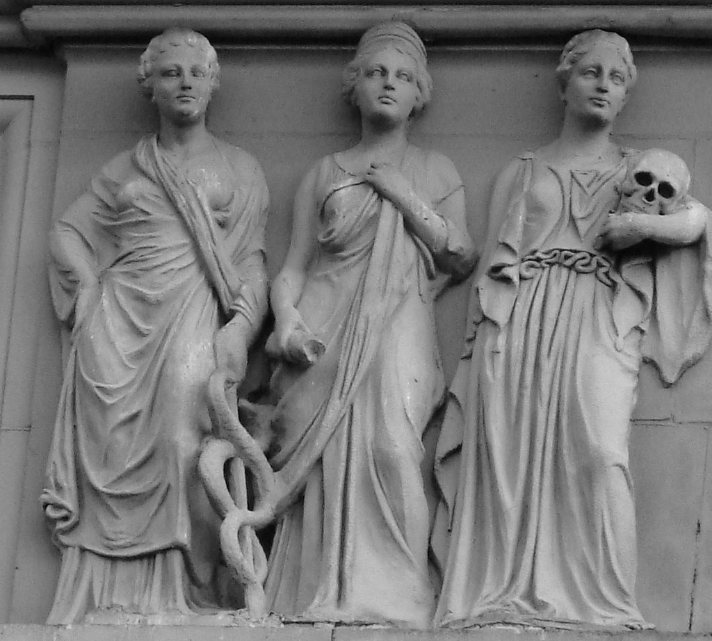 Три богини