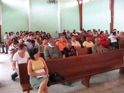 Foto Asamblea Parroquial: Rev. Miguel Torneire (28/01/07)