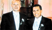'boda gay' entre el britanico P. Goad y el peruano M. Bretoneche'