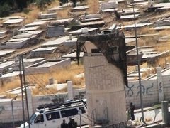 Le cimetière musulman, intégré dans la colonie, est interdit d"accès aux  palestiniens
