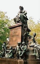 Estátua de Beethoven em Viena
