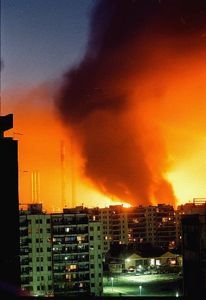 Belgrado ardiendo...