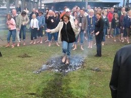 Here I go, The Home Business Diva, walking on burning hot coals in Australia. No more fear!