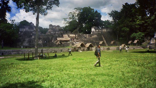 Plaza Central de las ruinas de Tikal