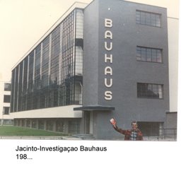 1982 - Bauhaus de Weimar - Investigação para a tese de doutoramento