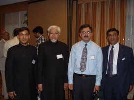 Dr. Ghazi with few participants of FAAA Convention 2004