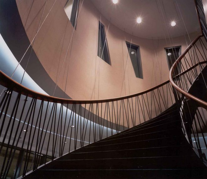 Marconi staircase