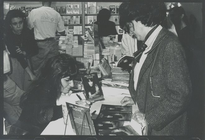 Feria del Libro. "Orillas del Mundo" Año 1996.
