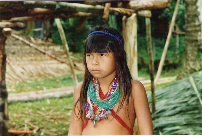 Niña Embera Chocoe