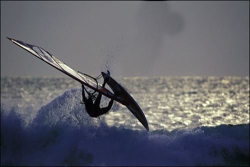 Funboard : Backloop, vive Eole en Bretagne!